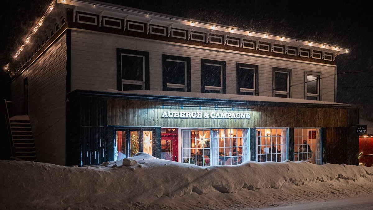 Saint Ferreol les Neiges Bed & Breakfast | Auberge et Campagne
