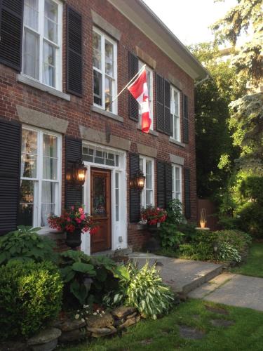 Cornwall Hotel | Auberge Chesley's Inn