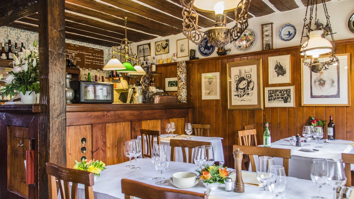 Dully Hotel | Auberge de Dully