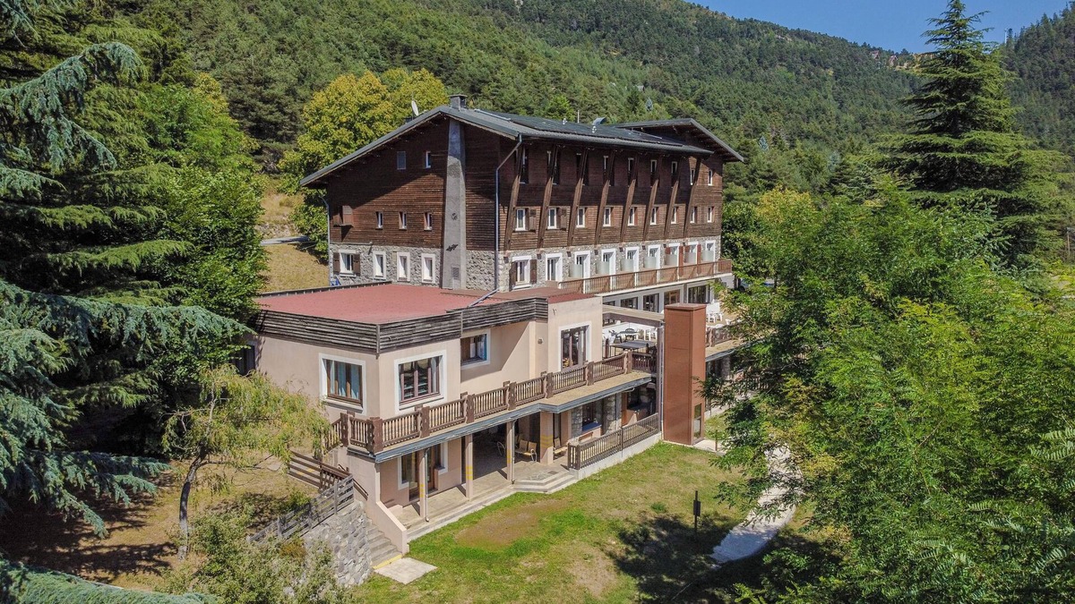 Saint-Dalmas Hostel | Auberge de Jeunesse HI Valdeblore