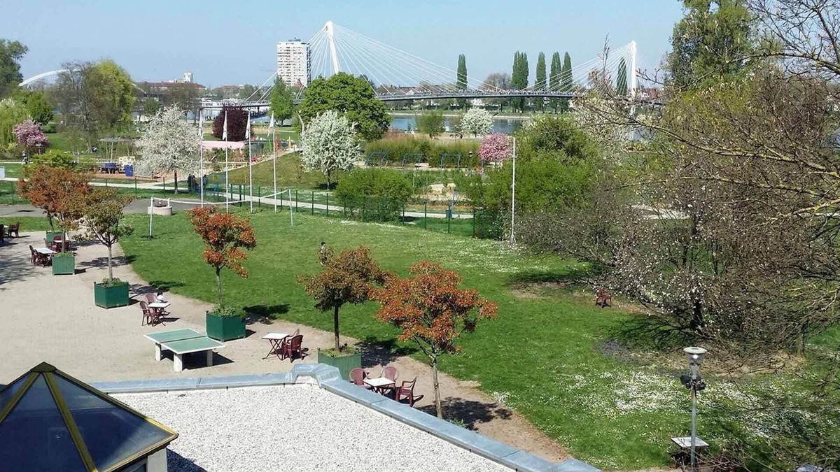 Strasbourg Hostel | Auberge de Jeunesse HI Strasbourg