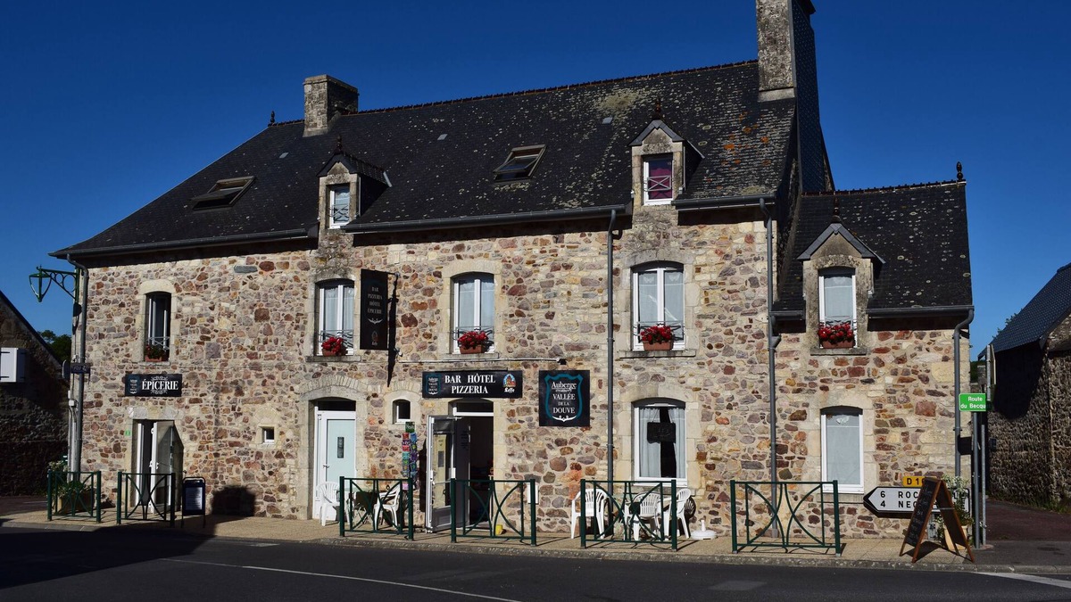 L'Etang-Bertrand Hotel | Auberge de la vallée de la Douve