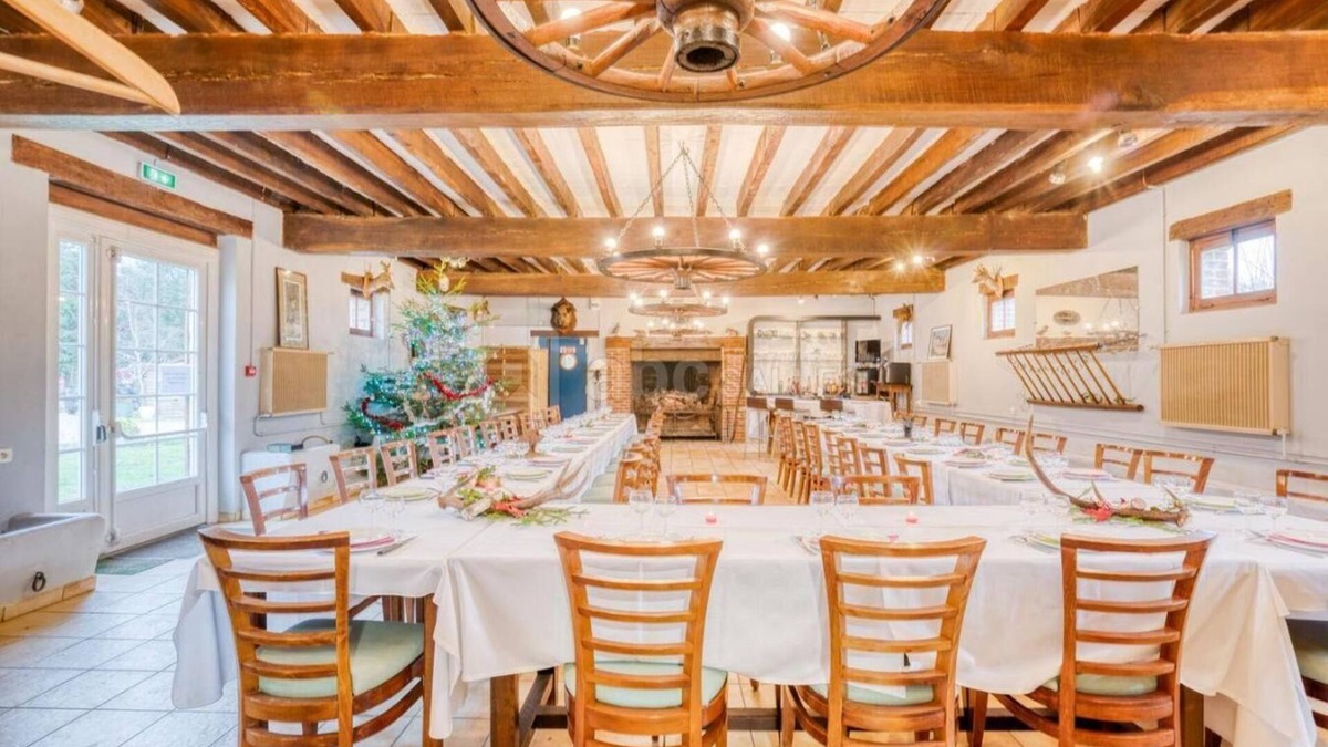 Sennely House | Auberge de villechaume