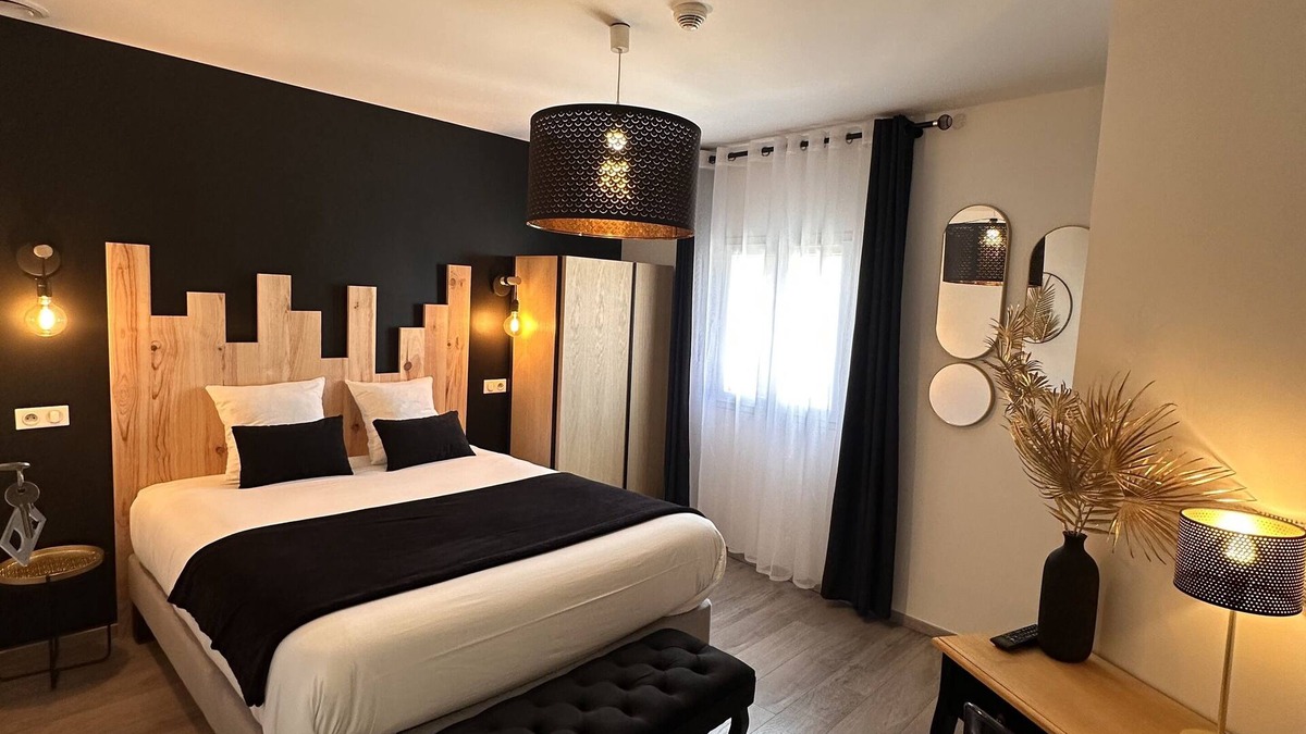 Lanas Hotel | Auberge du Vieux Lanas