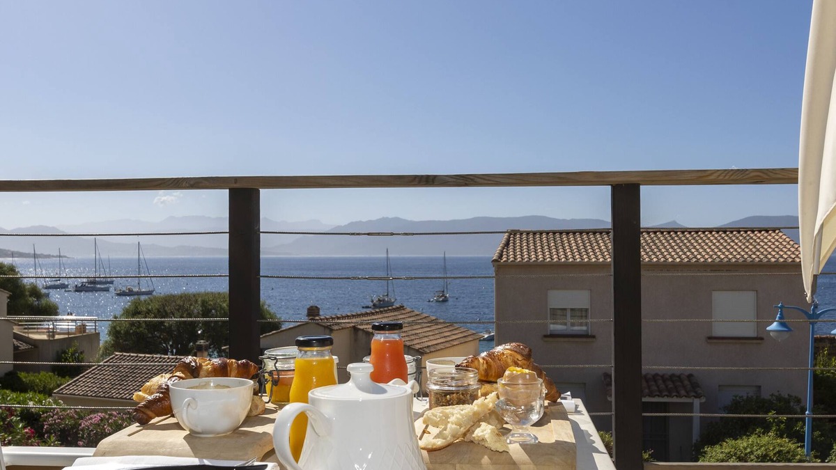 Porto Pollo Hotel | Auberge Kallisté