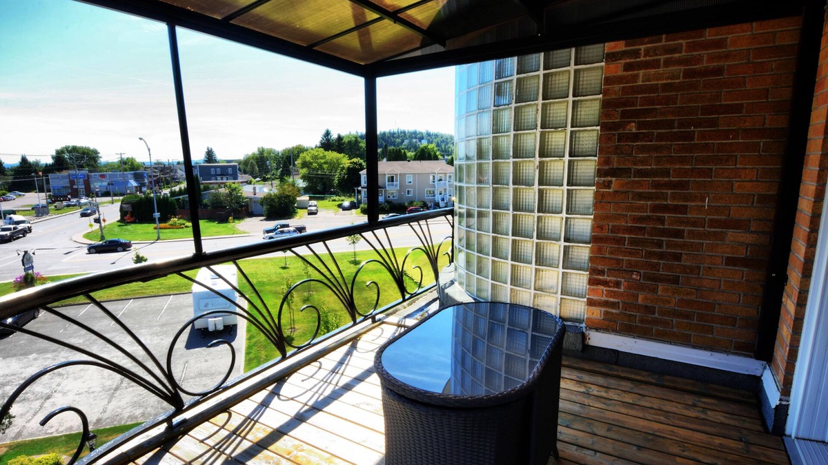 Jonquiere Bed & Breakfast | Auberge Le St-Georges