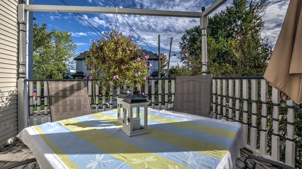 Sherbrooke Bed & Breakfast | Auberge Marquis de Montcalm