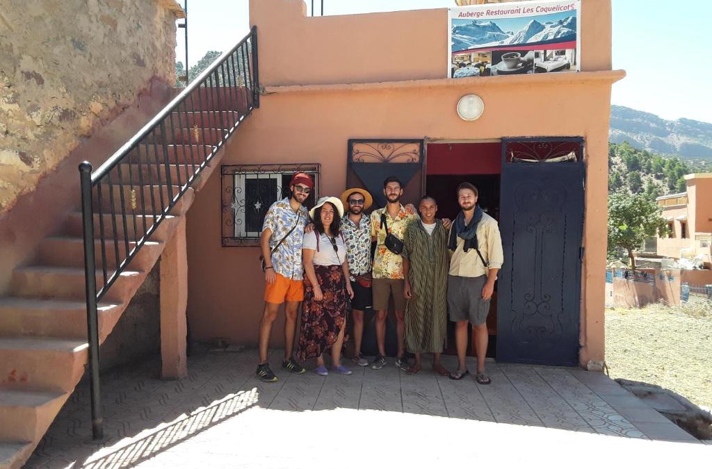 Ait Tamlil Hotel | Auberge Restaurant Les Coquelicots