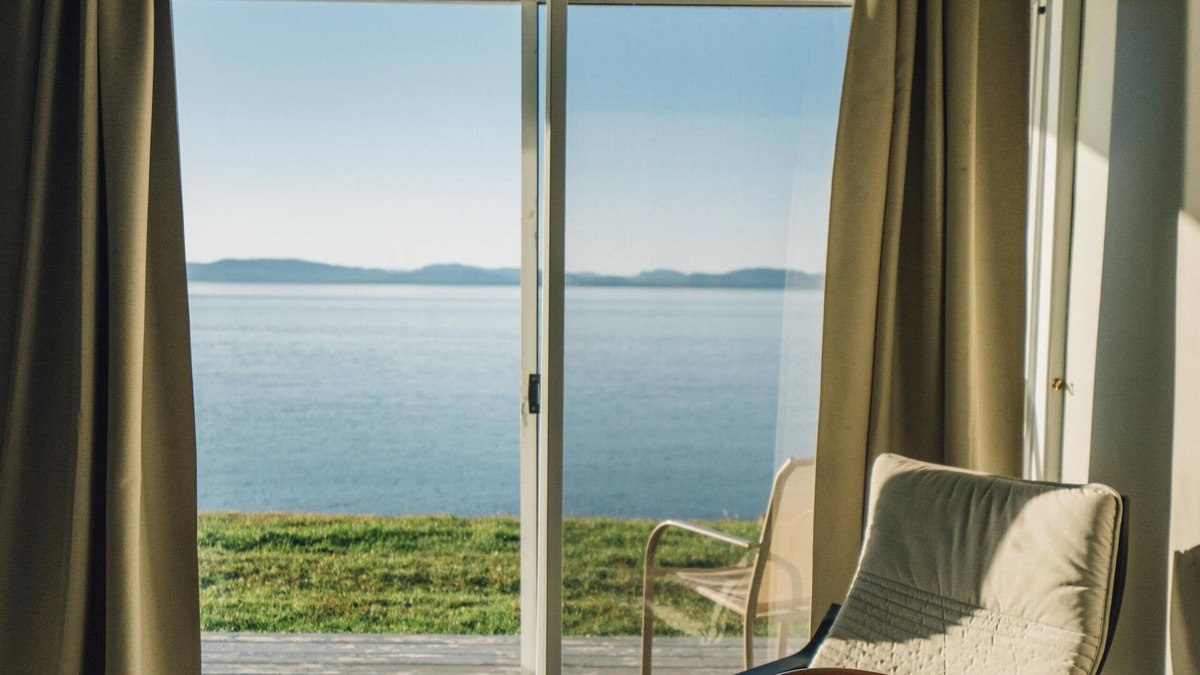 Notre-Dame-du-Portage Hotel | Auberge sur mer