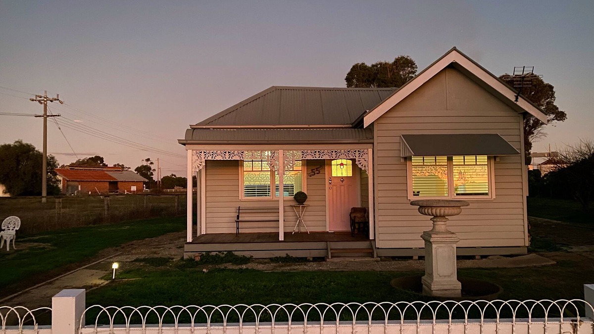 Dunolly House | Audrey’s in the Heart of the Goldfields