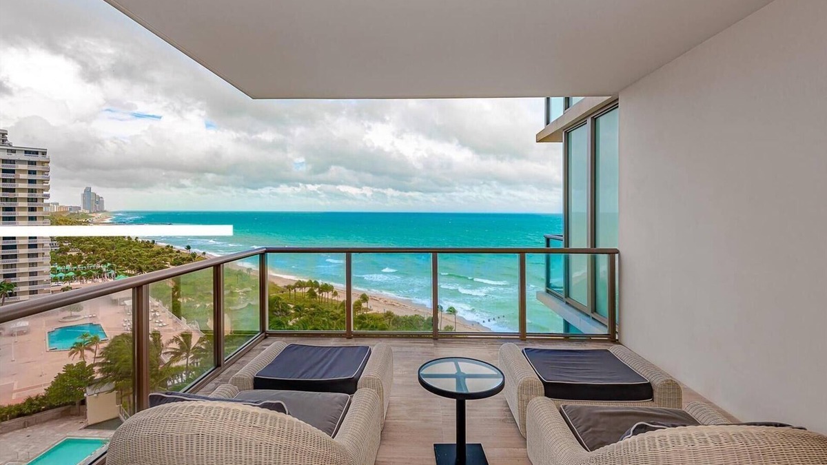 Bal Harbour Apartment | AUGUST Specials @ Oceanfront St Regis - ACCESS TO ALL AMENITIES!