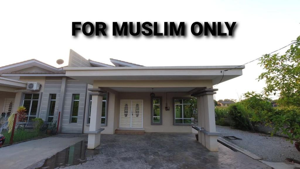 Kampung Serdang Baru Apartment | Auni Homestay