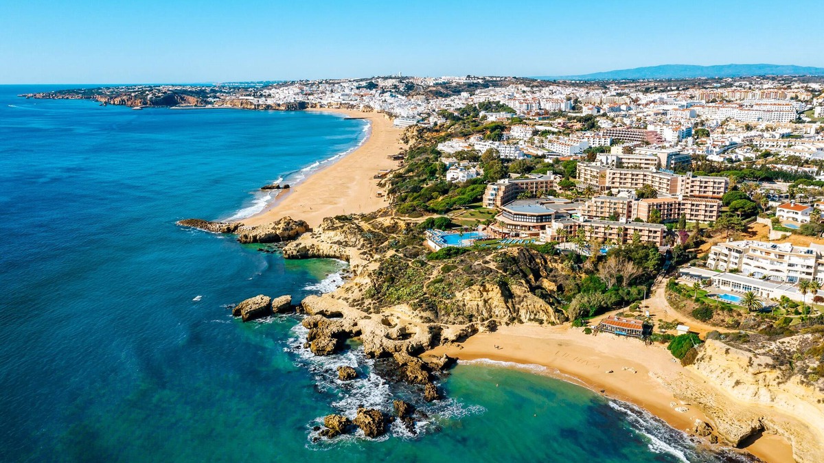 Areias de Sao Joao Hotel | Auramar Beach Resort