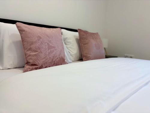 Nossa Senhora do Populo Apartment | Aurora Abode