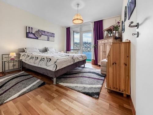 Bad Soden-Salmuenster Apartment | Ausblick Spessart Ferienwohnung nähe Therme und Salzgrotte