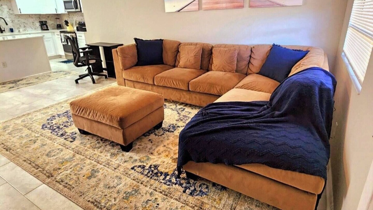 Westside House | Austin Gray: 5Bd/2Bth/Huge Vacation Home Sleeps 12!