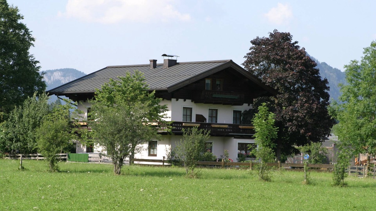 Lofer House | Austrian Chalet In Winter Ski And Summer White Water Town, Central Location