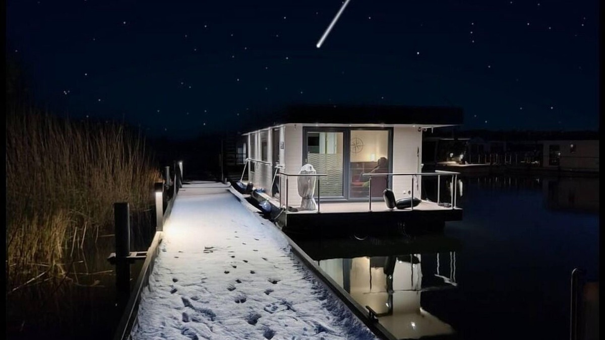 Oberhavel Boat Rental | Auszeit - Idylle auf dem Hausboot an der Havel