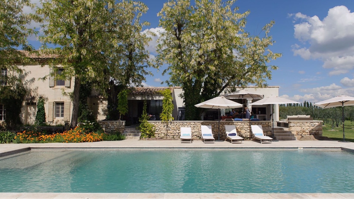Saint Pierre de Mezoargues House | Authentic Peaceful Provencal Retreat