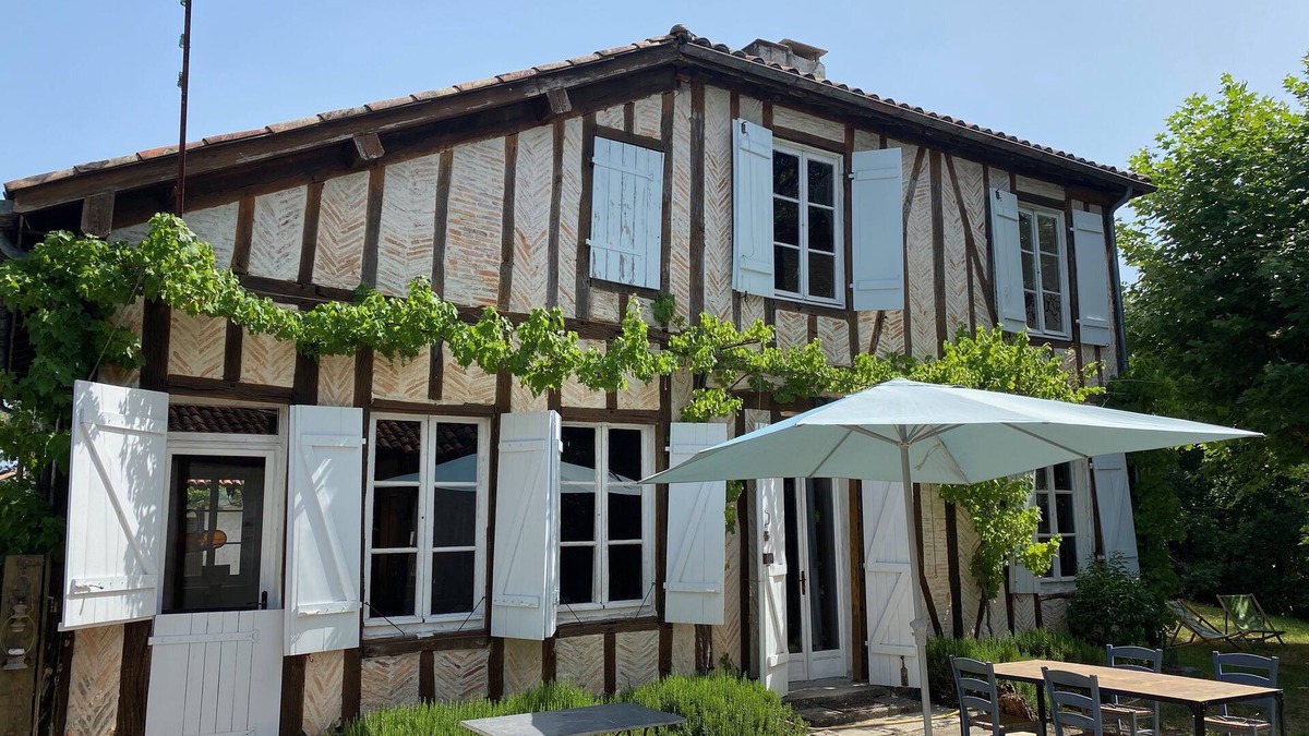 Lue Villa | Authentic 19th-century villa 240 M2, private pool, 15 mn from Mimizan.