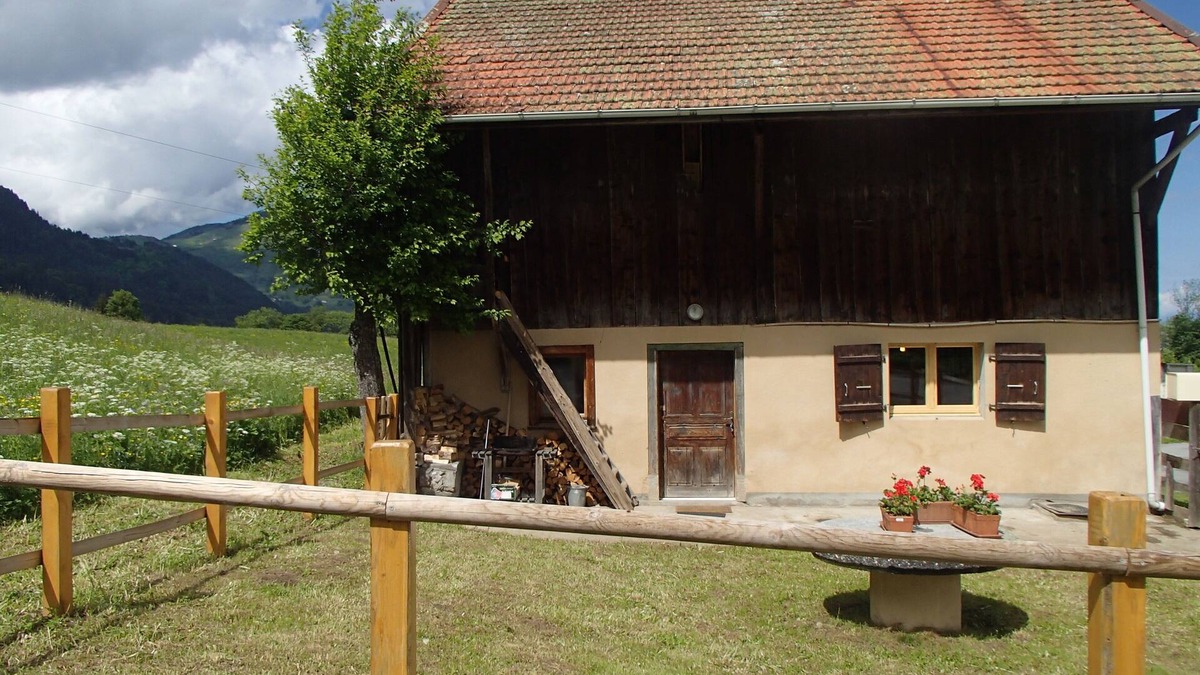 Mont-Saxonnex Ski Chalet | authentic 3 star chalet