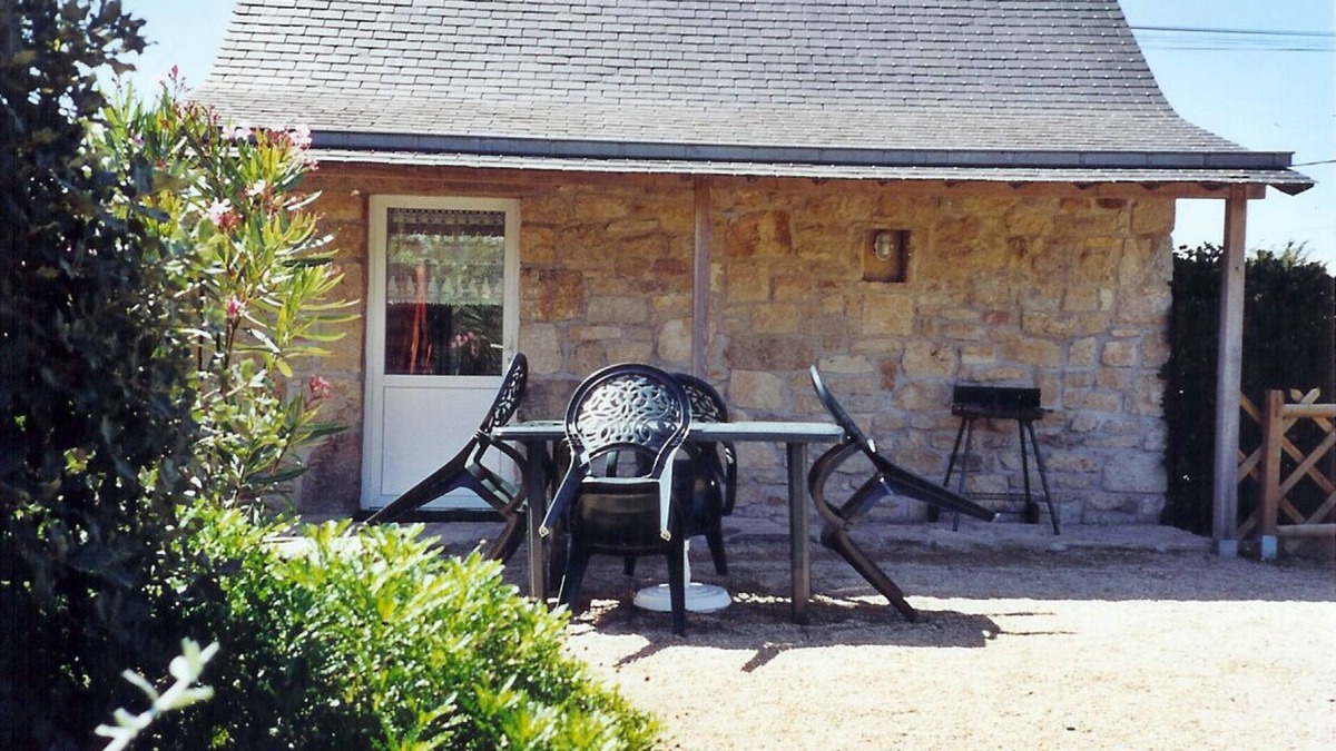Plouharnel House | Authentic Breton village and small house by the sea
