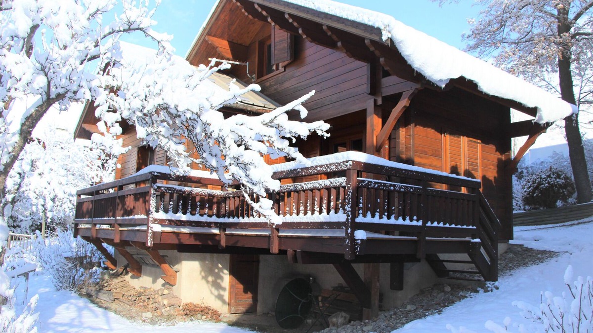 Saint-Chaffrey Ski Chalet | Authentic chalet in the heart of Serre Chevalier, 300m from the slopes