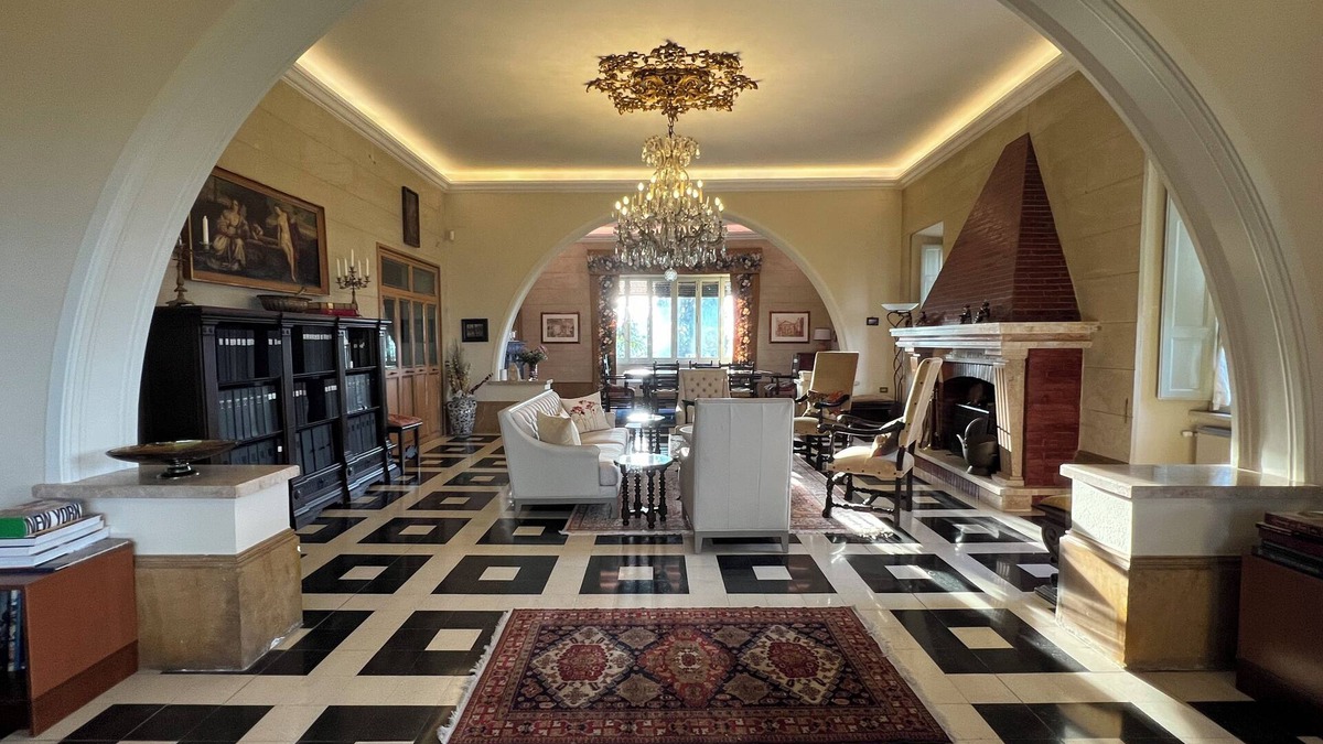 Monte Porzio Catone Villa | AUTHENTIC COUNTRY HOME, VIEWS, 30-MIN ROME ACCESS BY TRAIN