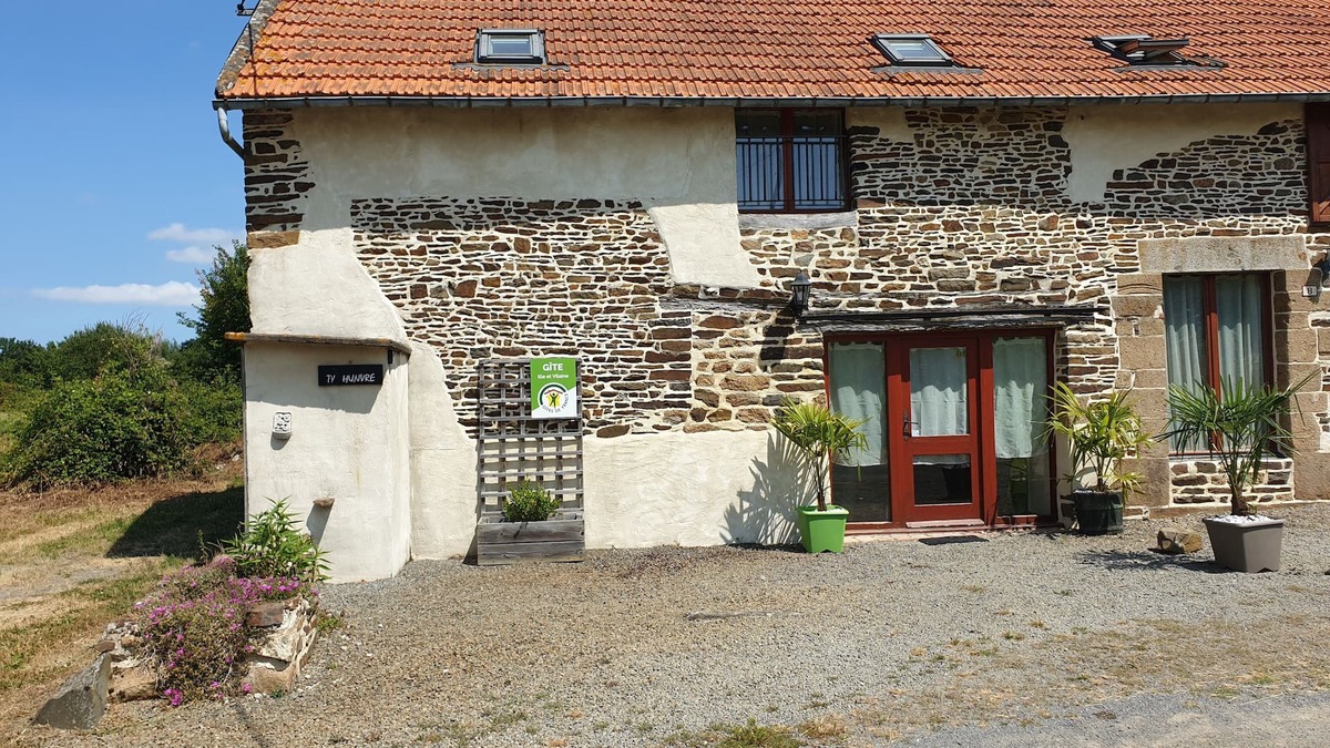 La Boussac House | Authentic cottage near the bay of Mont Saint-Michel