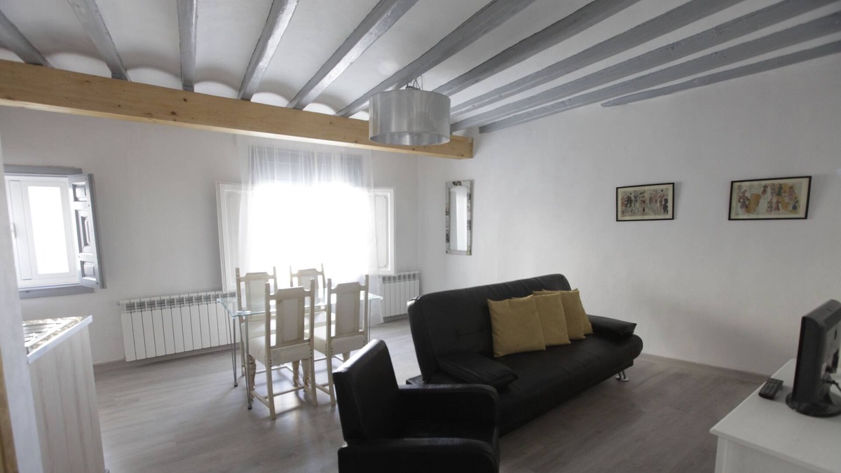 Belmonte de Gracian Cottage | Authentic house with more than 200 years with all the comforts of the 21st century.