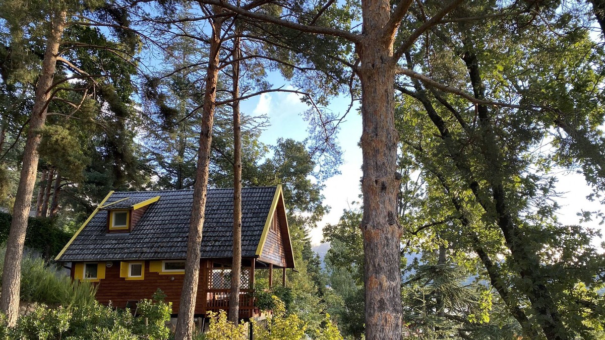 Navacerrada House | Authentic fully refurbished mountain cabin with views