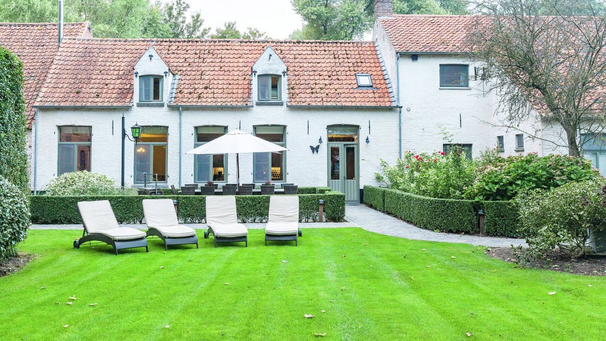 Sint-Kruis House | Authentic holiday home in Brugge with garden