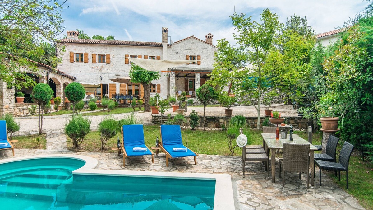Municipality of Zminj Villa | Authentic Istrian Luxury Stone Villa with Private Pool and Charming Green Garden