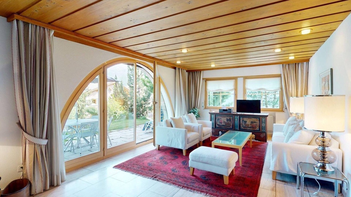 Celerina-Schlarigna House | Authentic semi-detached holiday home in a quiet location on the outskirts of Cel