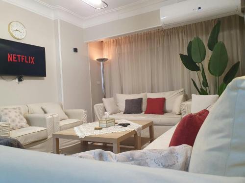 Az-Zaytun Apartment | Authentic Stylish 2BDR in Zaitoun - By Kemetland