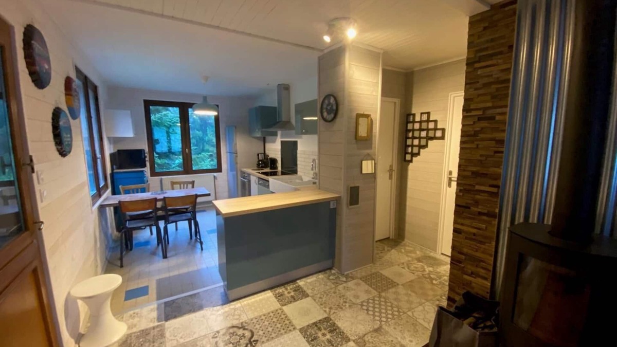 Saint-Alban-des-Hurtieres House | AUX 3 Marie - St-alban-d'hurtieres