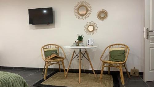 Neuve-Maison Bed & Breakfast | Aux Fines Bulles Gîte et Chambres d hôtes