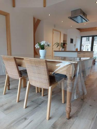 Herve Apartment | Aux six fontaines