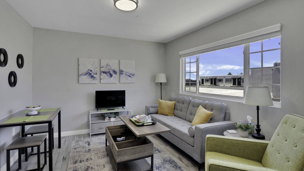 Aztec Apartment | Avant Quarters