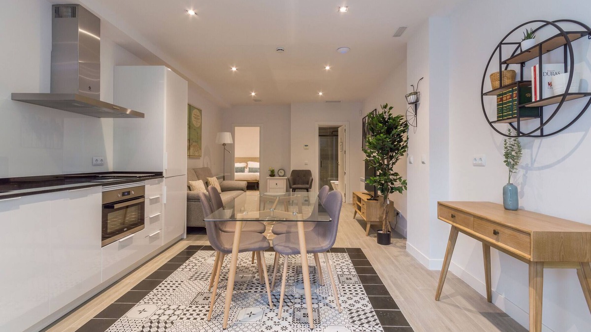 Guindalera Apartment | Avenida America II apartment in Madrid