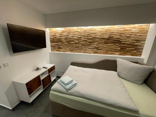 Strausberg House | Aviators Guest House - Premium Room