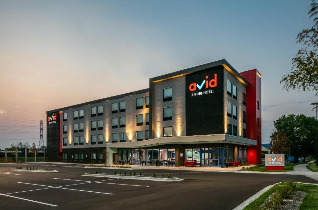 Roseville Hotel | Avid Hotels - Roseville - Minneapolis North by IHG