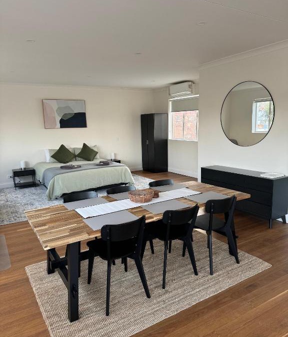 Broken Hill Apartment | Away on Blende Studio Loft