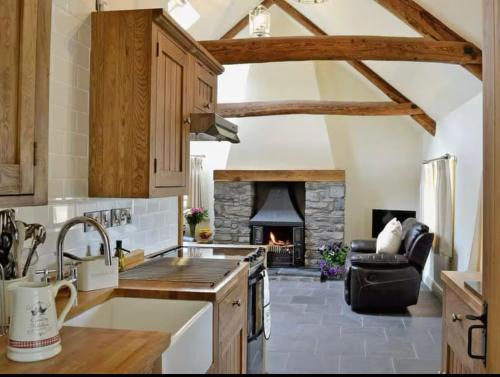 Tregaron House | Awel Yr Mynydd