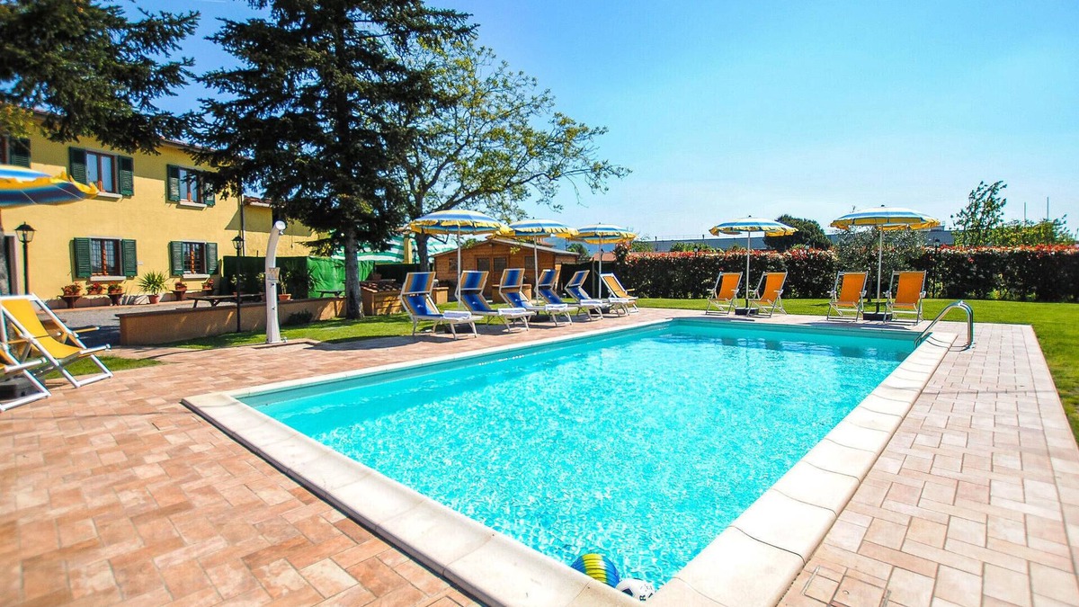 Montecatini Terme Apartment | Awesome apartment in Montecatini Terme
