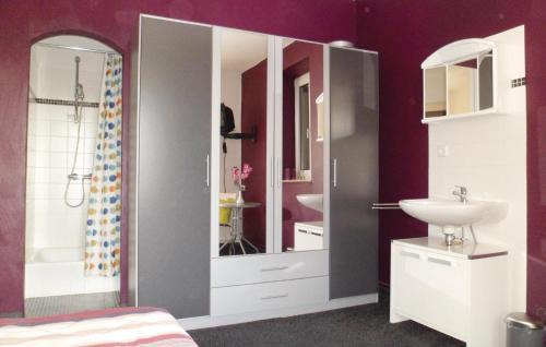 Duedinghausen Apartment | Awesome Apartment In Medebach With Wifi