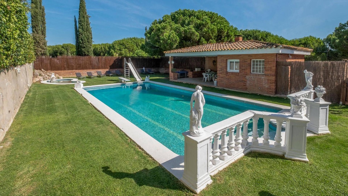 Sant Andreu de Llavaneres House | Awesome home in St Andreu d.Llavaneres