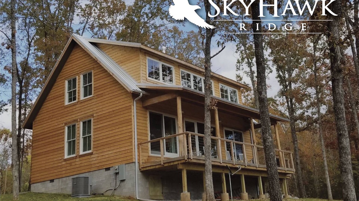 Saint Joe House | Awesome Home at Sky Hawk Ridge, a 185-Acre Refuge, ONE MILE to Buffalo River