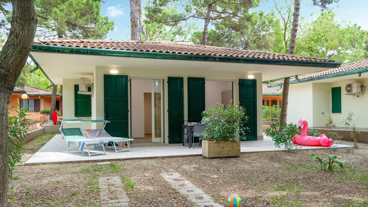 Lido degli Estensi House | Awesome home in Lido di Spina FE