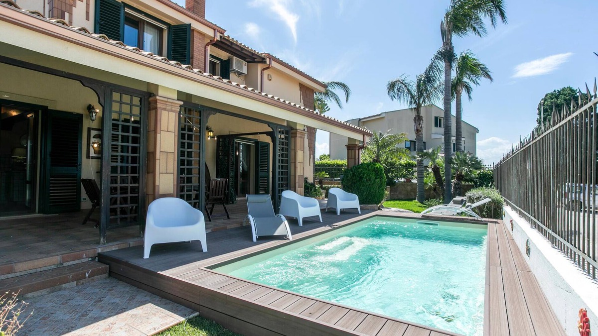 Brucoli House | Awesome home in Brucoli